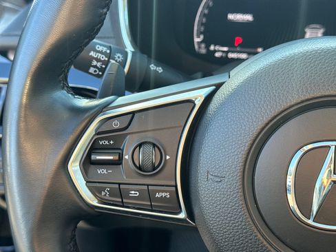 Used 2022 Acura MDX SH-AWD image 25