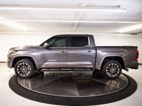 Used 2024 Toyota Tundra Limited AWD/4WD image 2