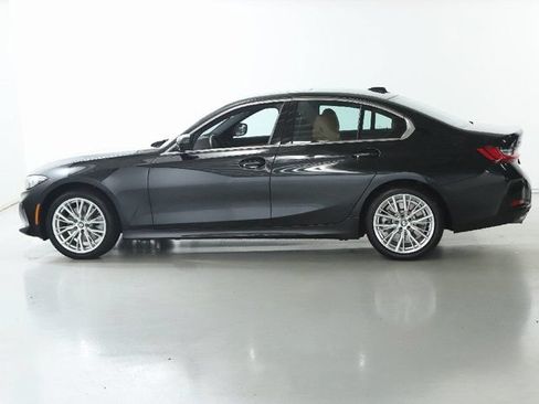 Used 2023 BMW 330i xDrive Sedan w/ Premium Package AWD/4WD image 39