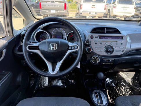 Used 2013 Honda Fit image 29