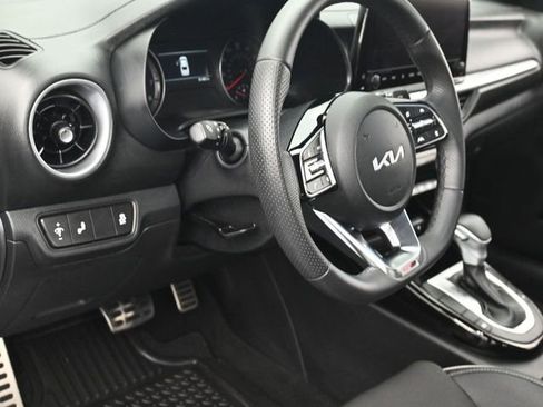 Used 2024 Kia Forte GT-Line w/ GT-Line Premium Package image 15