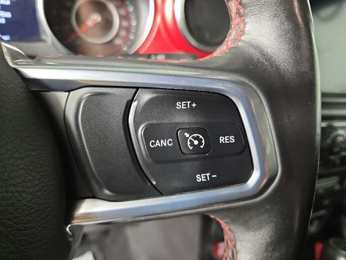 Used 2020 Jeep Gladiator Rubicon AWD/4WD image 24