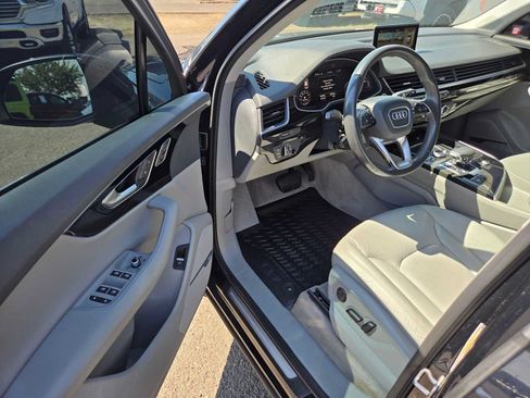Used 2017 Audi Q7 3.0T Premium Plus AWD/4WD image 21