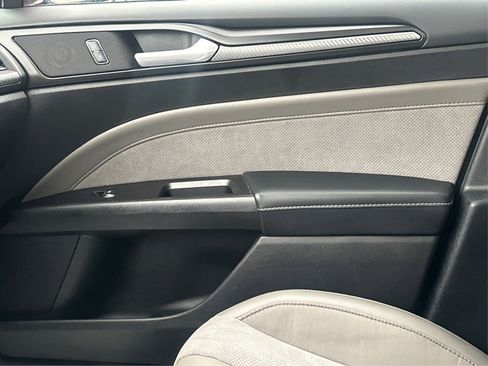 Used 2017 Ford Fusion Sport w/ Equipment Group 401A image 32