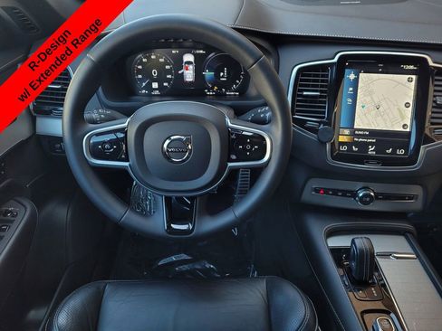 Used 2022 Volvo XC90 T8 R-Design w/ Advanced Package image 14