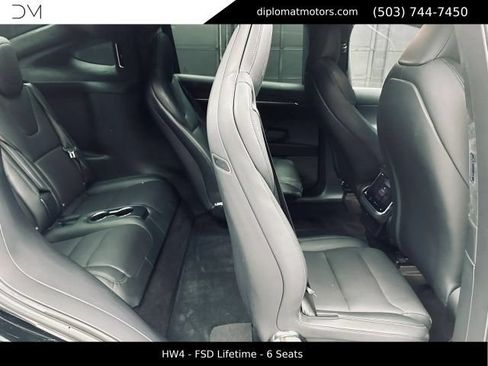 Used 2024 Tesla Model X AWD/4WD image 21