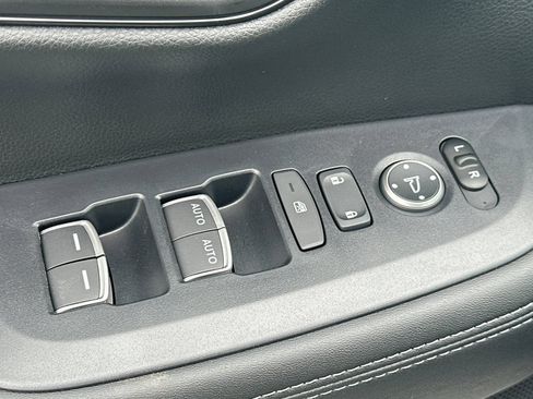New 2027 Honda HR-V EX-L image 12