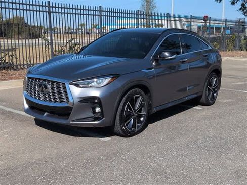 Used 2023 INFINITI QX55 Luxe w/ Cargo Package image 4