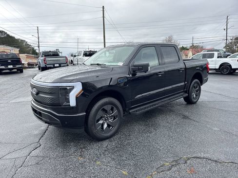 New 2025 Ford F150 Lightning Flash AWD/4WD image 3