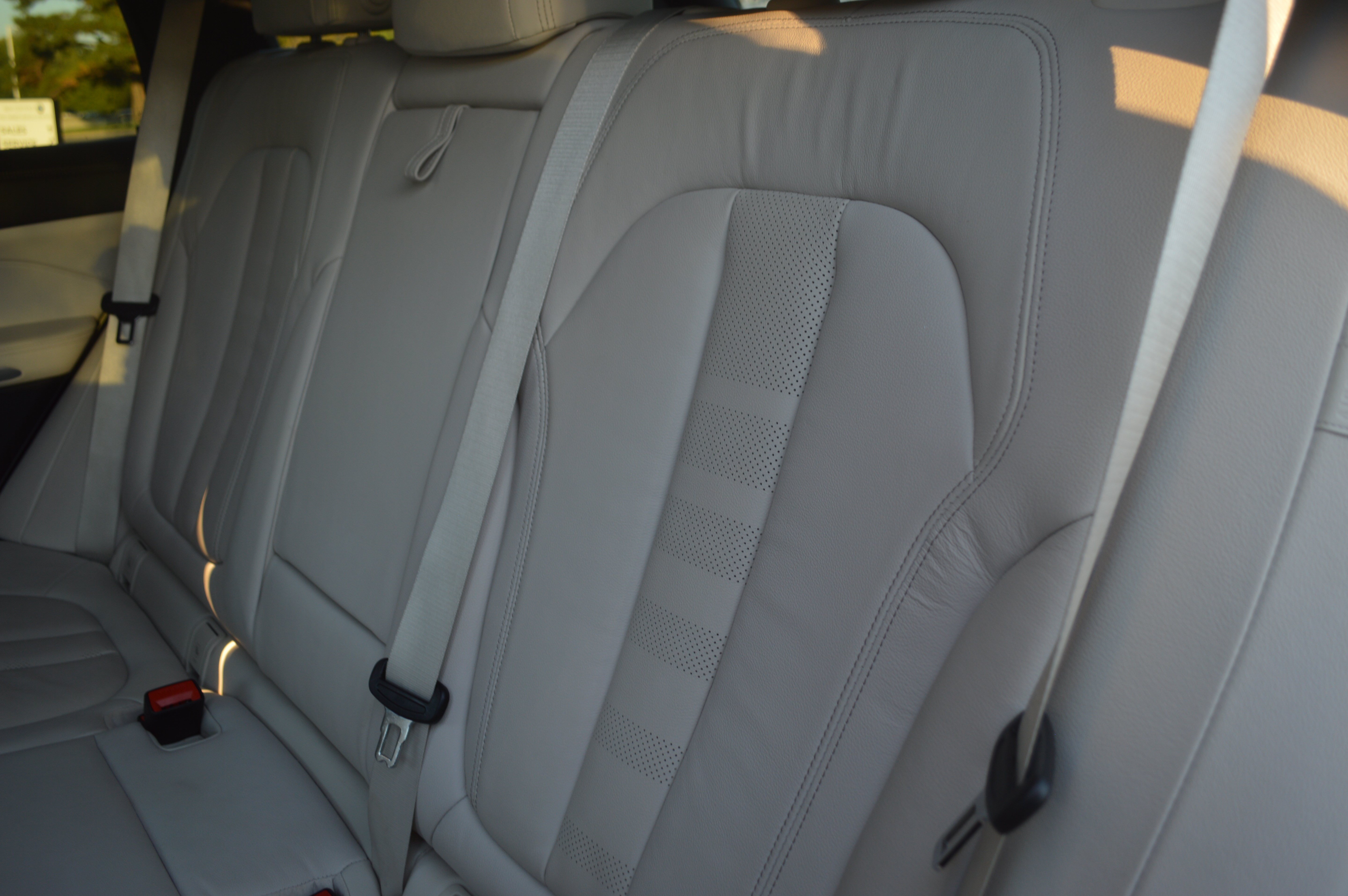 Used 2020 BMW X5 M50i w/ Premium Package AWD/4WD image 27