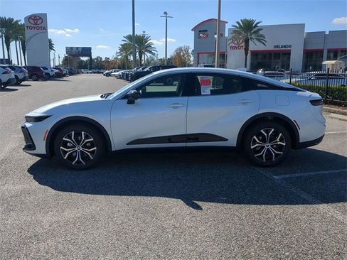 New 2026 Toyota Crown XLE image 7