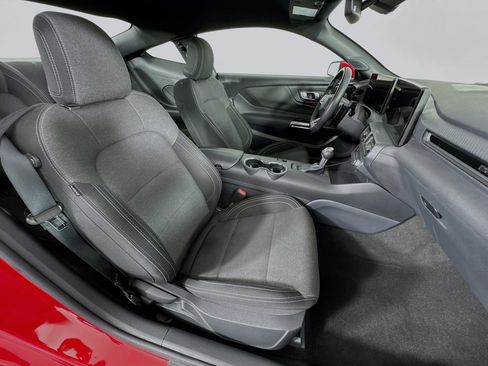 Used 2025 Ford Mustang GT image 25