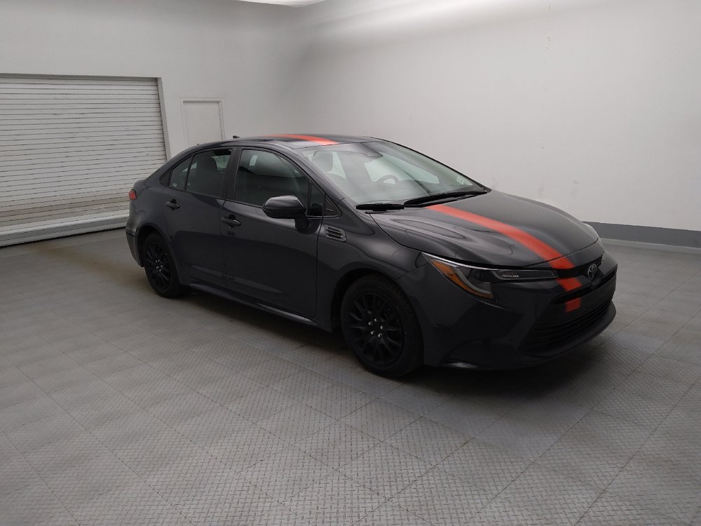 Used 2024 Toyota Corolla LE FWD image 11