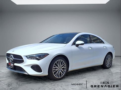 Used 2025 Mercedes-Benz CLA 250 image 3