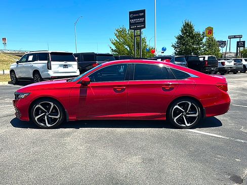 Used 2019 Honda Accord Sport image 5