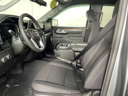 New 2026 GMC Sierra 1500 SLE w/ X31 Off-Road Package image 2