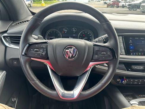 Used 2024 Buick Enclave Essence w/ Experience Buick Package AWD/4WD image 18