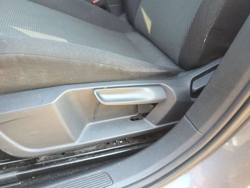 Used 2019 Volkswagen Jetta S FWD image 14