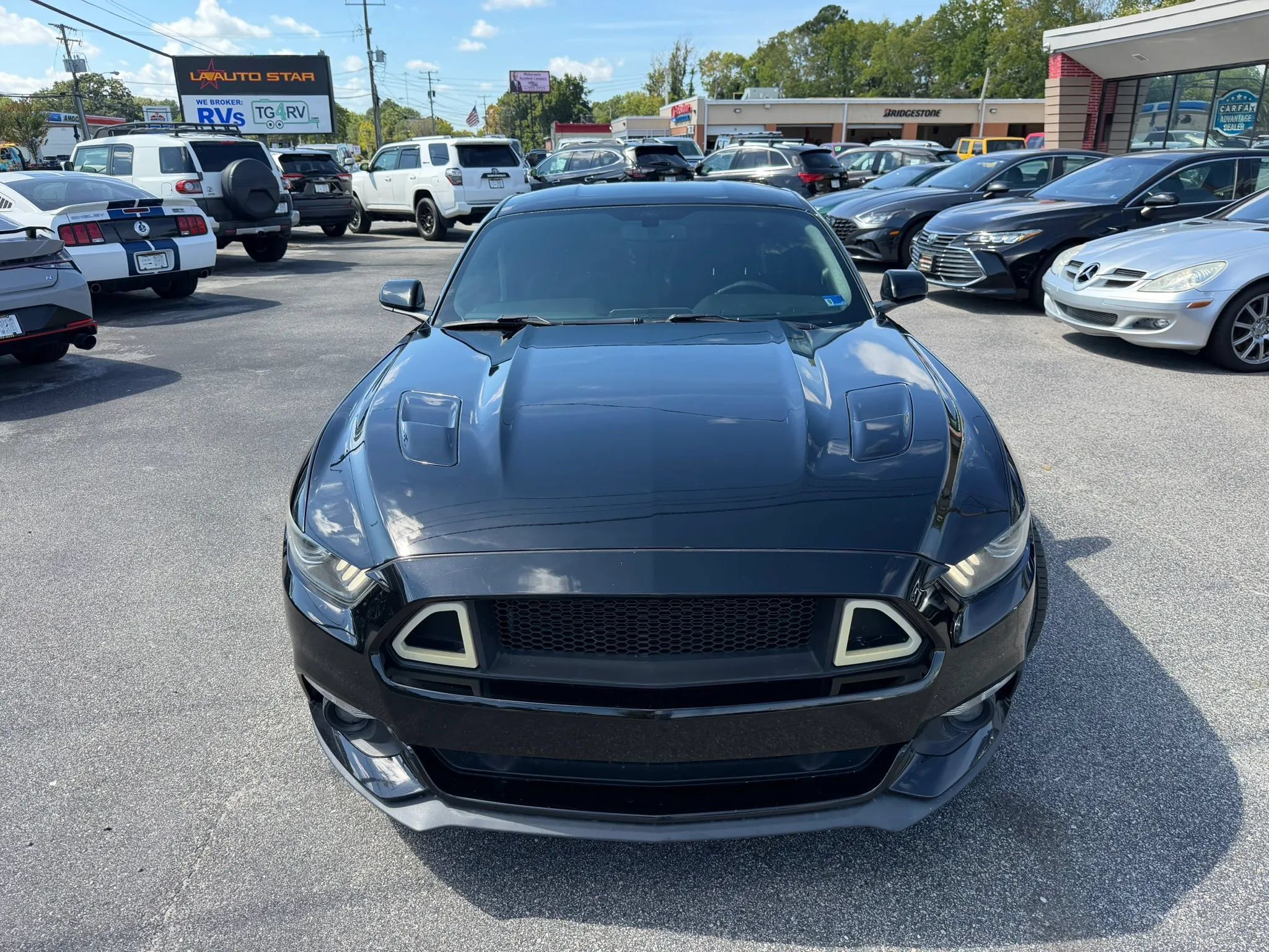 Used 2015 Ford Mustang GT RWD image 9