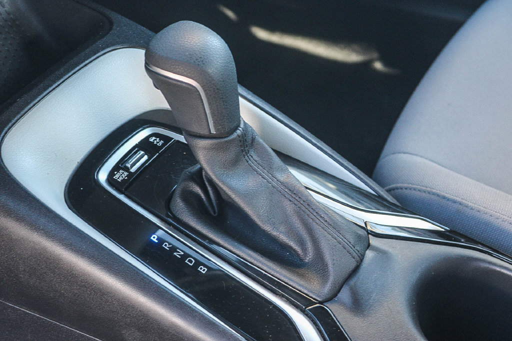 Used 2025 Toyota Corolla SE FWD image 52