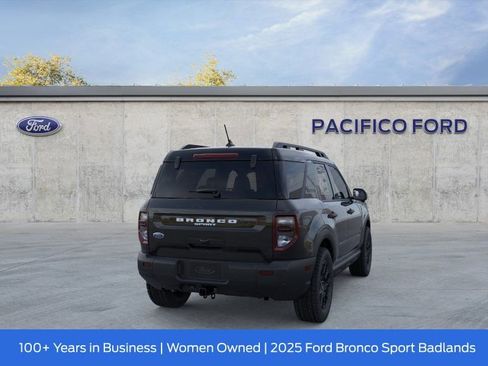 New 2025 Ford Bronco Sport Badlands image 10