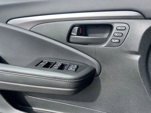 Used 2024 Honda Passport EX-L image 24