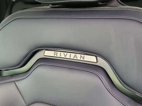 Used 2025 Rivian R1T Adventure image 14