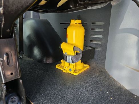 Used 2019 Ford Transit 350 XL image 21