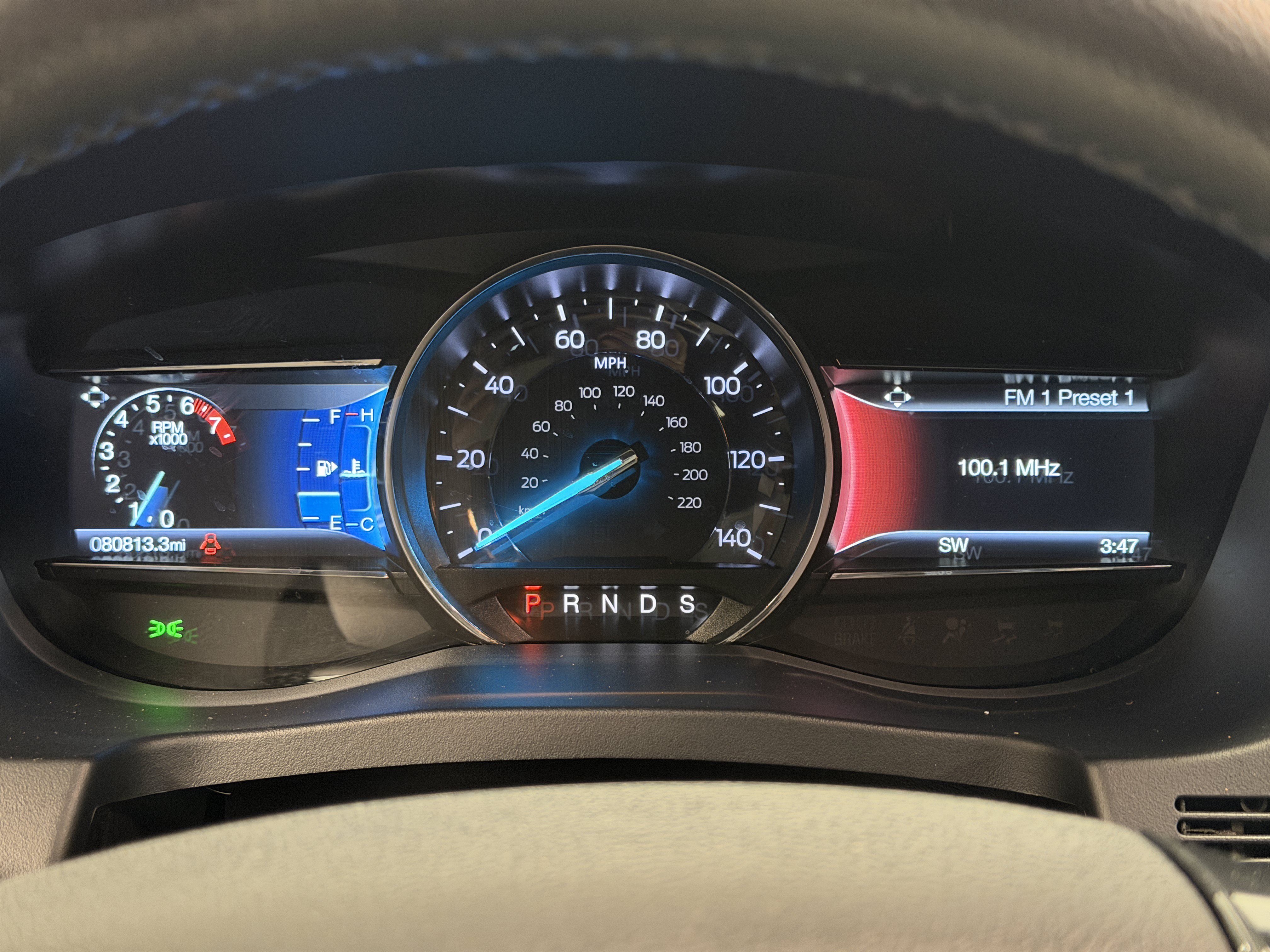 Used 2018 Ford Explorer XLT w/ Equipment Group 201A AWD/4WD image 15