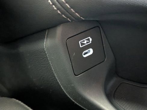 New 2026 Honda HR-V EX-L image 29