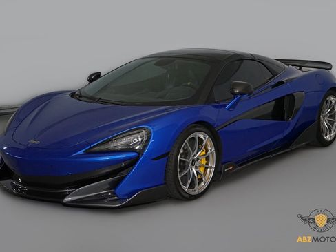 Used 2020 McLaren 600LT Spider image 3