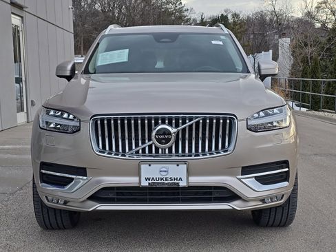 Certified 2023 Volvo XC90 B6 Ultimate w/ Lounge Package image 2
