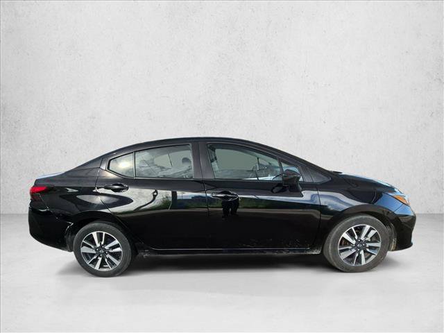 Used 2025 Nissan Versa SV FWD image 4