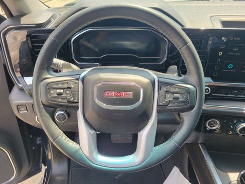 Used 2023 GMC Sierra 1500 SLT w/ SLT Premium Package RWD image 16