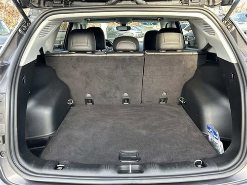 Used 2019 Jeep Compass Latitude image 13