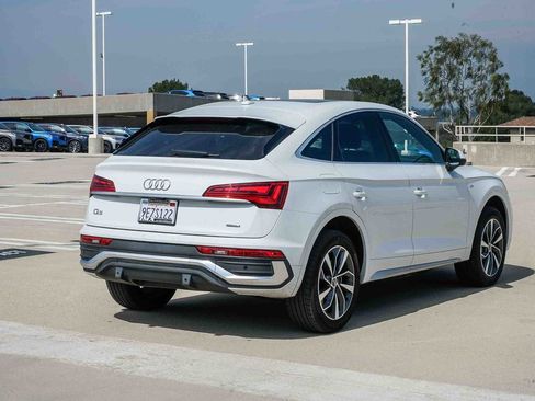 Used 2023 Audi Q5 2.0T Premium w/ Convenience Package image 4