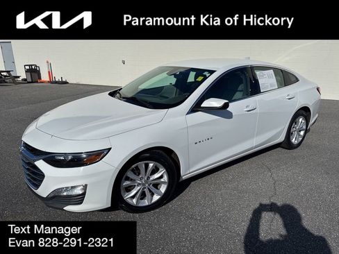 Used 2022 Chevrolet Malibu LT image 1