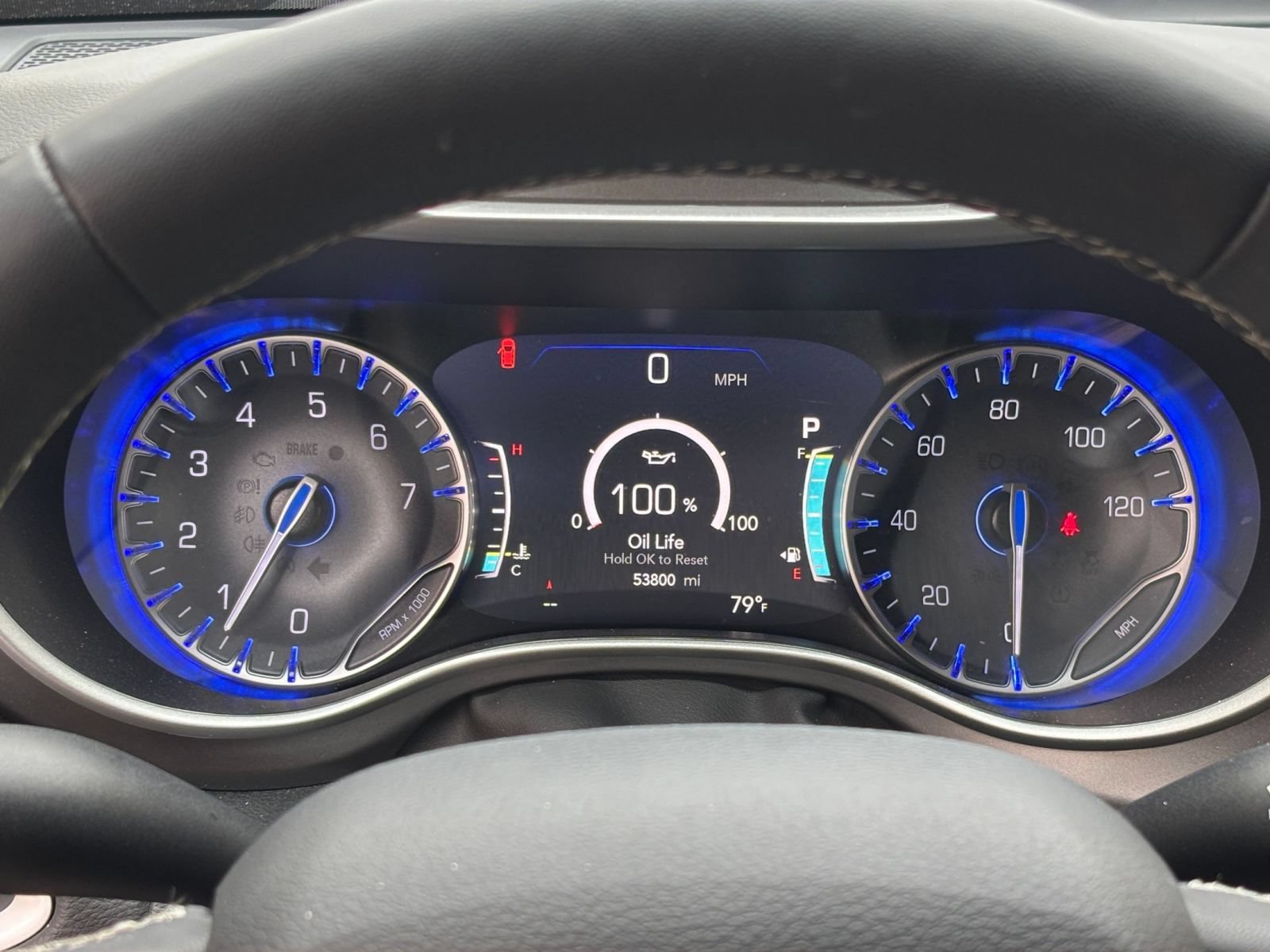 Used 2025 Chrysler Pacifica Select FWD image 42