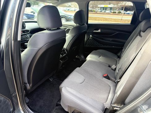 Used 2019 Hyundai Santa Fe SEL image 10
