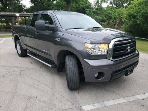 Used 2011 Toyota Tundra 4x4 Double Cab image 8