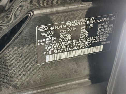 Used 2021 Hyundai Santa Fe Limited w/ Cargo Package FWD image 12