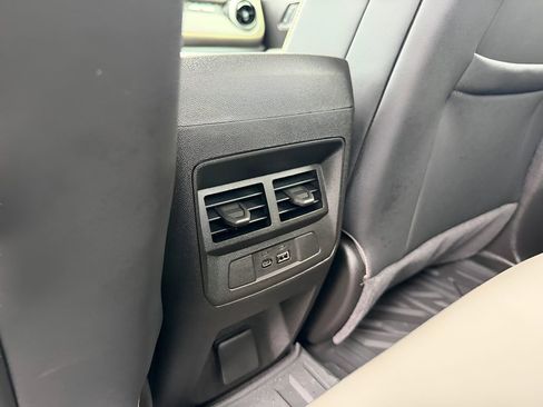 Used 2025 Chevrolet Colorado ZR2 w/ ZR2 Bison Edition image 32