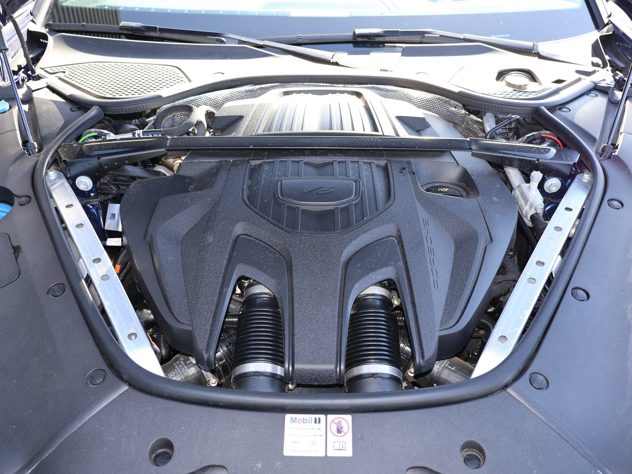 Certified 2024 Porsche Panamera 4 AWD/4WD image 34