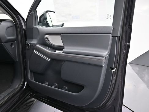 New 2025 Ford Expedition Max Active image 29