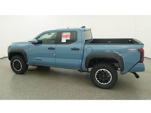 New 2026 Toyota Tacoma TRD Off-Road AWD/4WD image 4