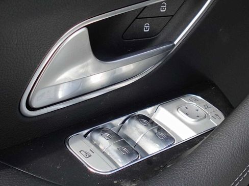 Used 2026 Mercedes-Benz GLE 350 4MATIC image 25