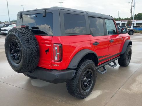 Used 2024 Ford Bronco Wildtrak AWD/4WD image 7