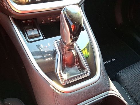 Used 2022 Subaru Legacy Premium image 17