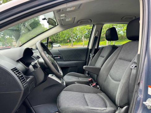 Used 2009 MAZDA MAZDA5 Sport image 9