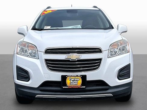 Used 2016 Chevrolet Trax LT AWD/4WD image 3